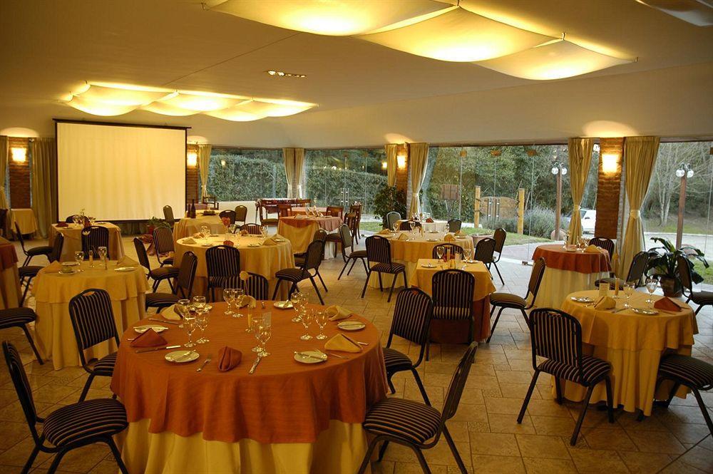 Howard Johnson Hotel & Spa Villa General Belgrano Ngoại thất bức ảnh